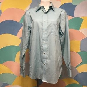 Croft & Barrow long sleeve shirt baby blue size 16 34/35